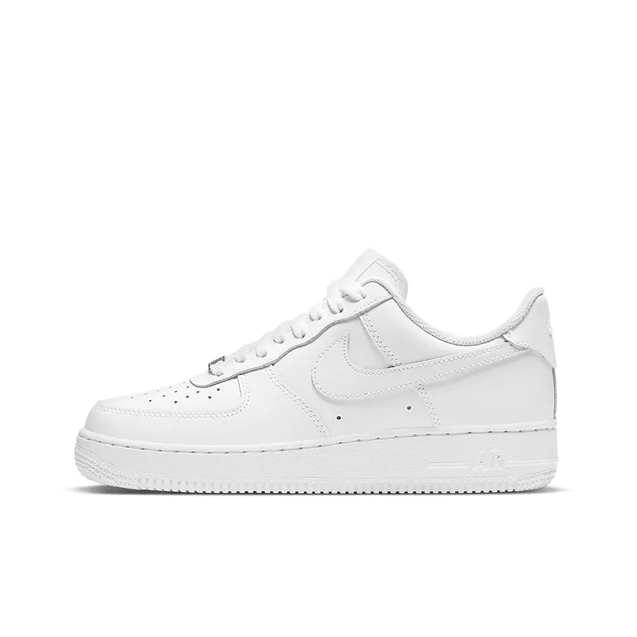 Nike Air Force 1 Triple White