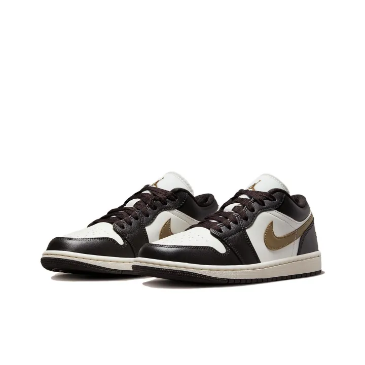 Кроссовки Air Jordan 1 — изображение 4